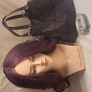 2 wigs & 2 handbags